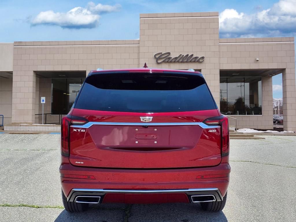 Thumbnail: 2023 Cadillac XT6 - 6