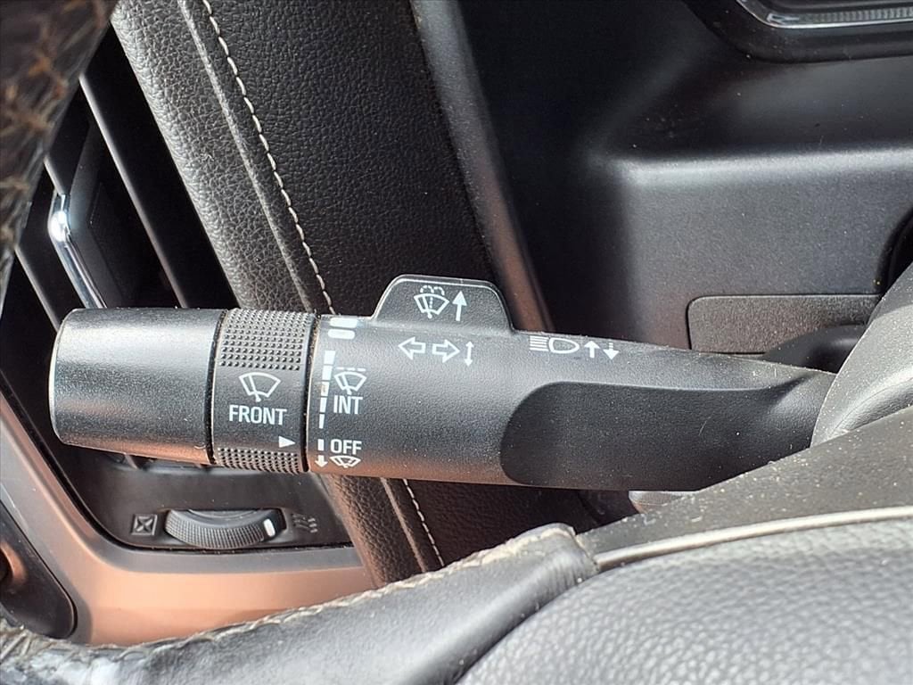 Thumbnail: 2014 Chevrolet Silverado 1500 - 21