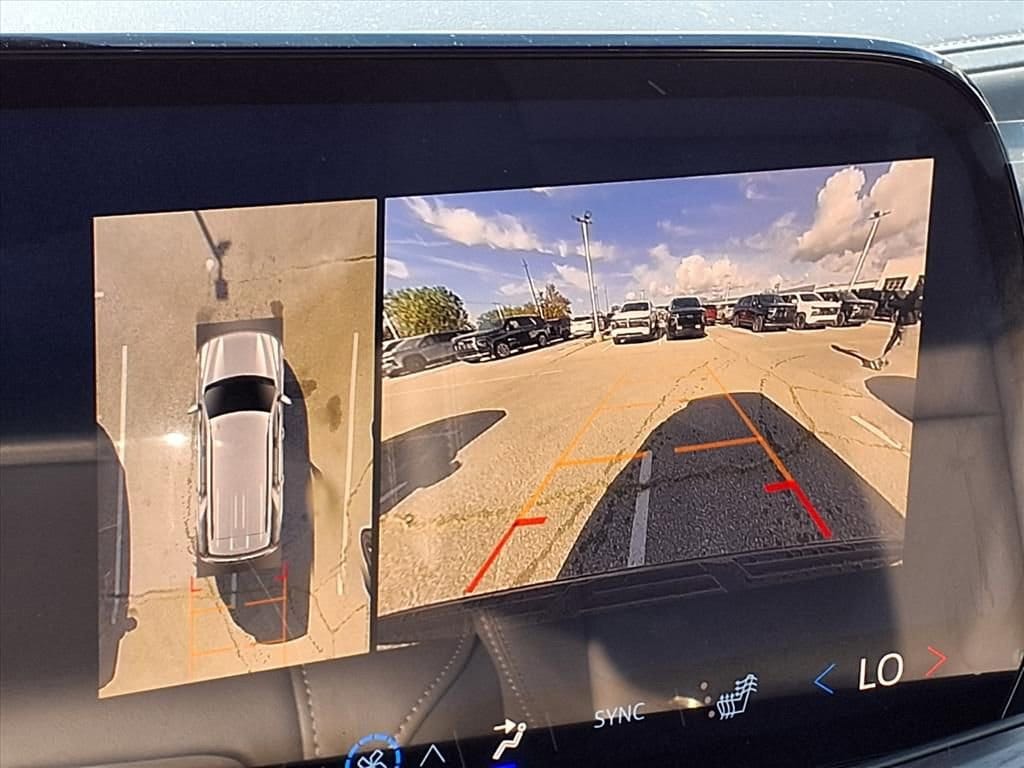 Thumbnail: 2026 Chevrolet Tahoe - 21