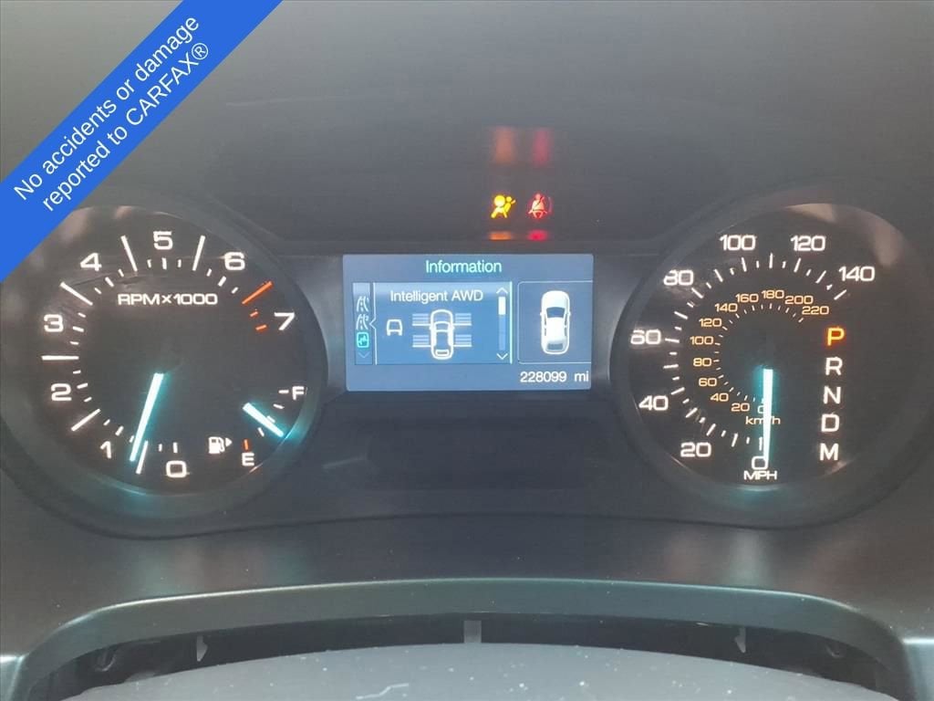 Thumbnail: 2011 Ford Explorer - 20