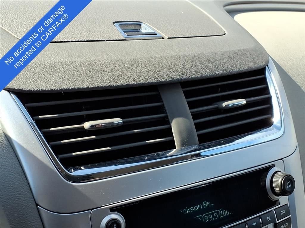 Thumbnail: 2012 Chevrolet Malibu - 29