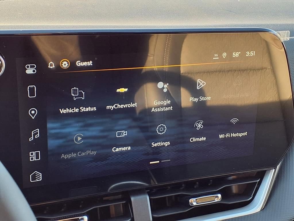 Thumbnail: 2026 Chevrolet Equinox - 17