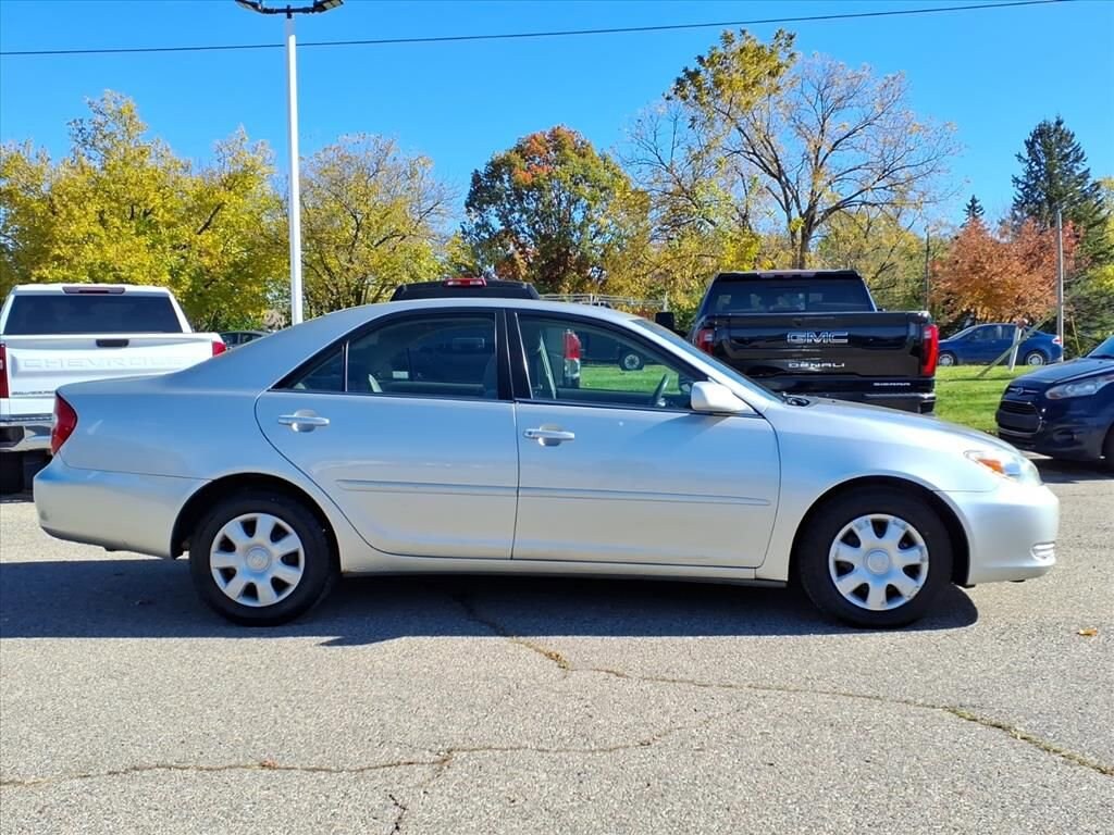 Used 2004 Toyota Camry LE Sedan