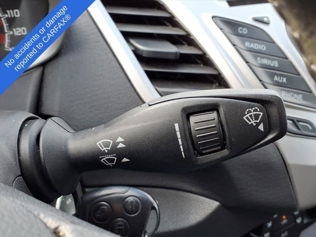 Thumbnail: 2011 Ford Fiesta - 20