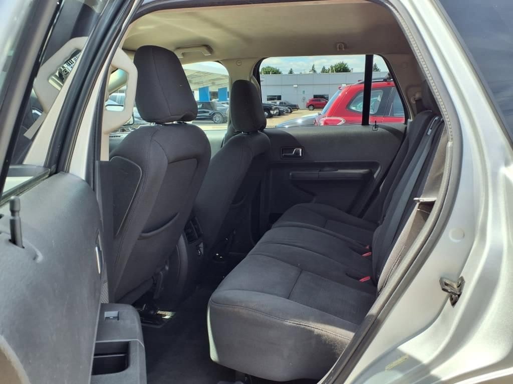 Thumbnail: 2010 Ford Edge - 11
