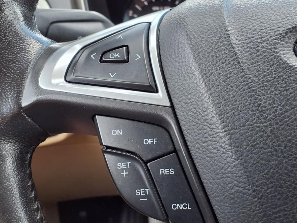 Thumbnail: 2014 Ford Fusion - 25