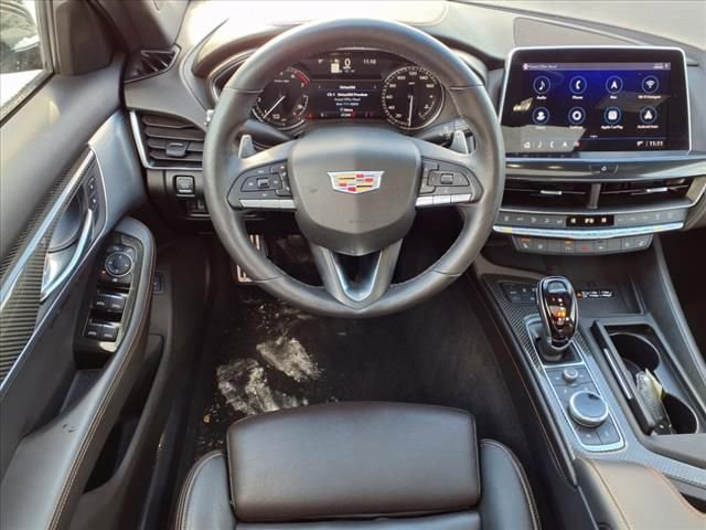 Thumbnail: 2022 Cadillac CT5 - 12