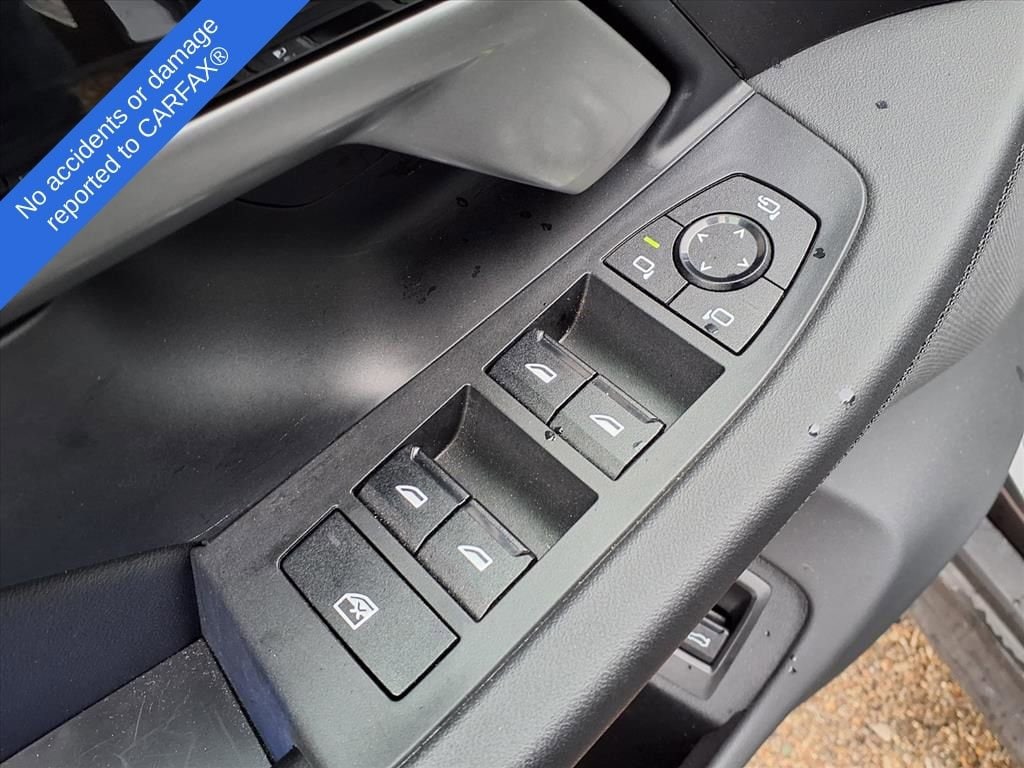 Thumbnail: 2025 BMW 5 Series - 16