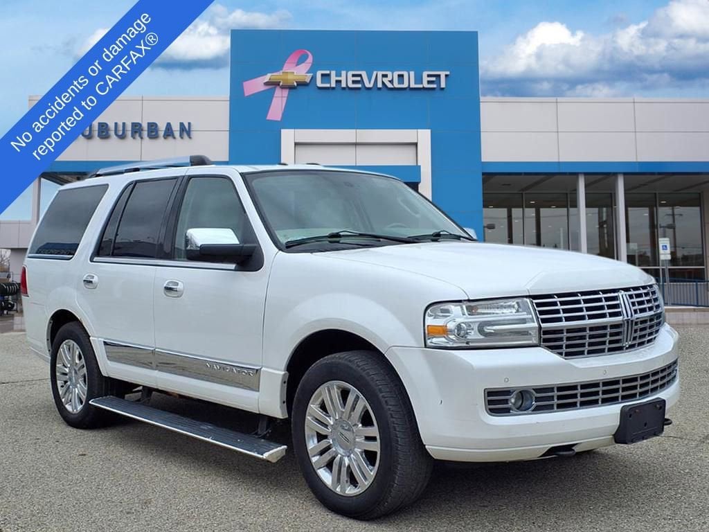 Thumbnail: 2014 Lincoln Navigator - 3