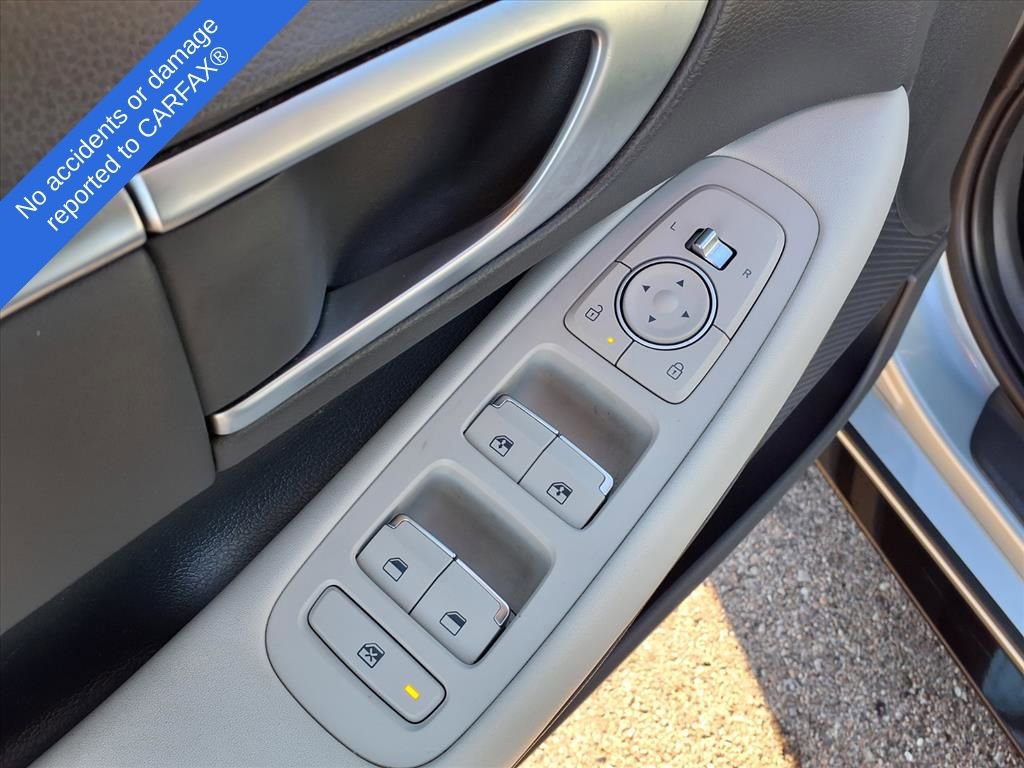 Thumbnail: 2024 Hyundai Sonata - 16