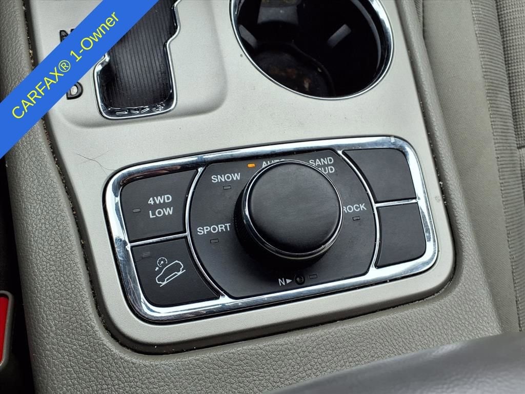 Thumbnail: 2013 Jeep Grand Cherokee - 26