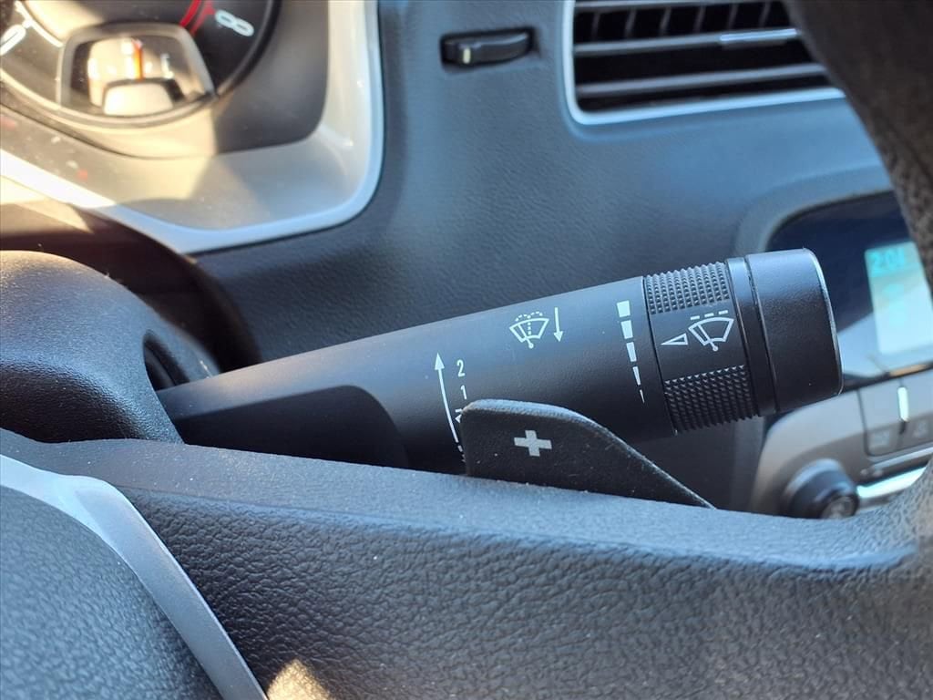 Thumbnail: 2010 Chevrolet Camaro - 18