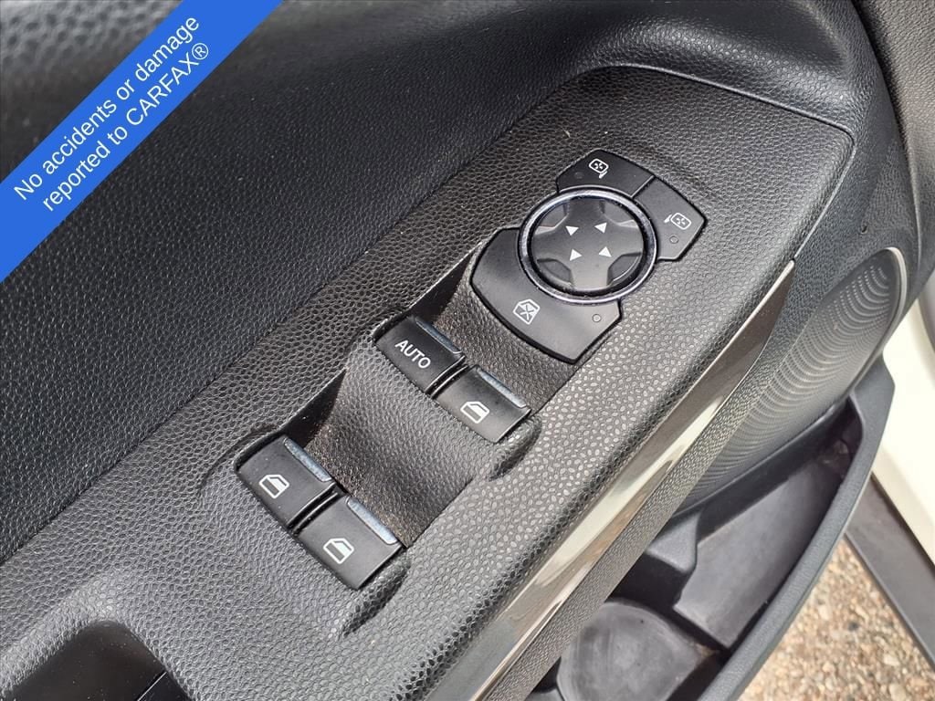 Thumbnail: 2019 Ford EcoSport - 16