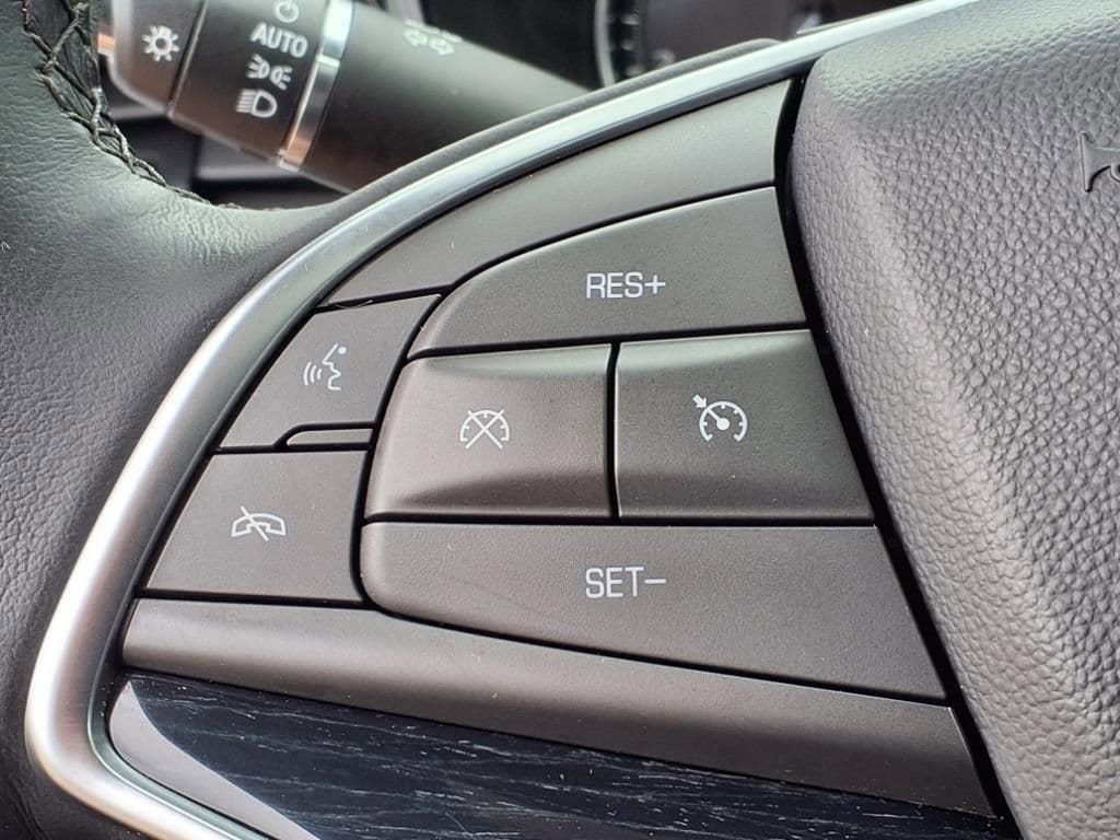 Thumbnail: 2024 Cadillac XT5 - 27