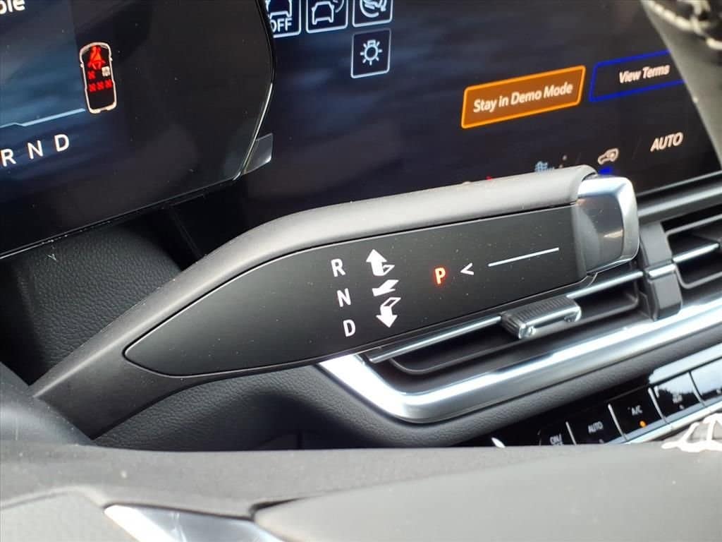 Thumbnail: 2026 Chevrolet Equinox - 17