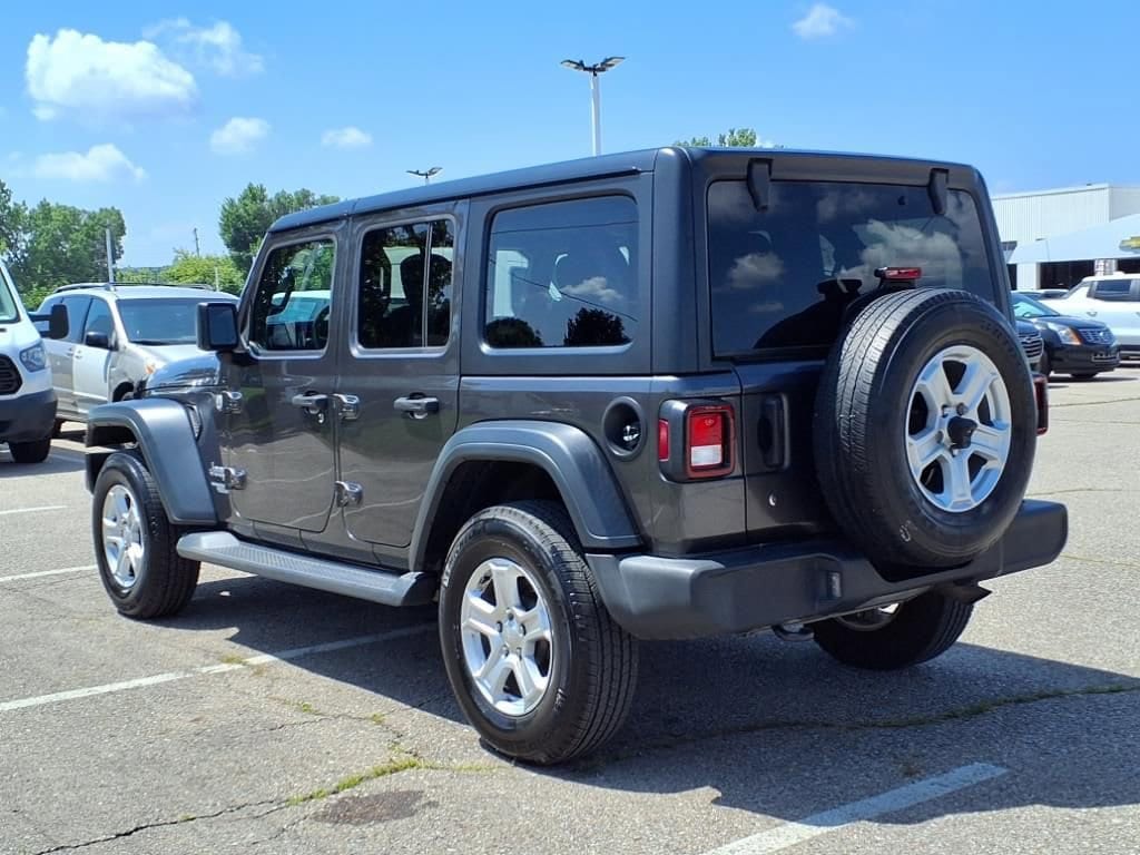 Thumbnail: 2018 Jeep Wrangler - 7