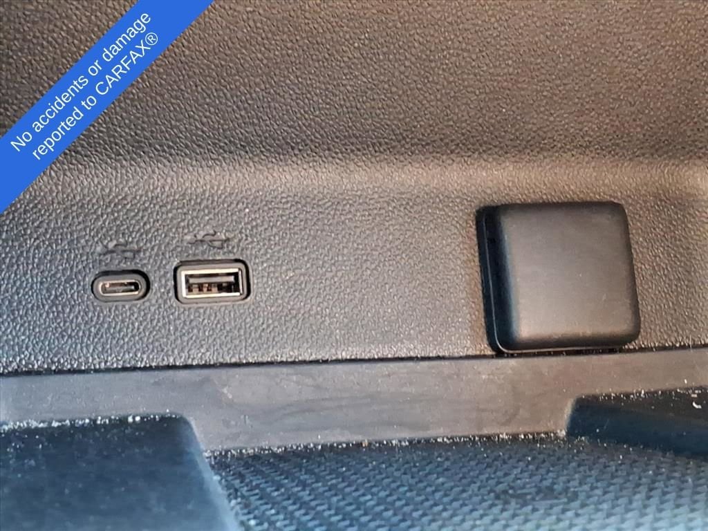 Thumbnail: 2025 Chevrolet Traverse - 26