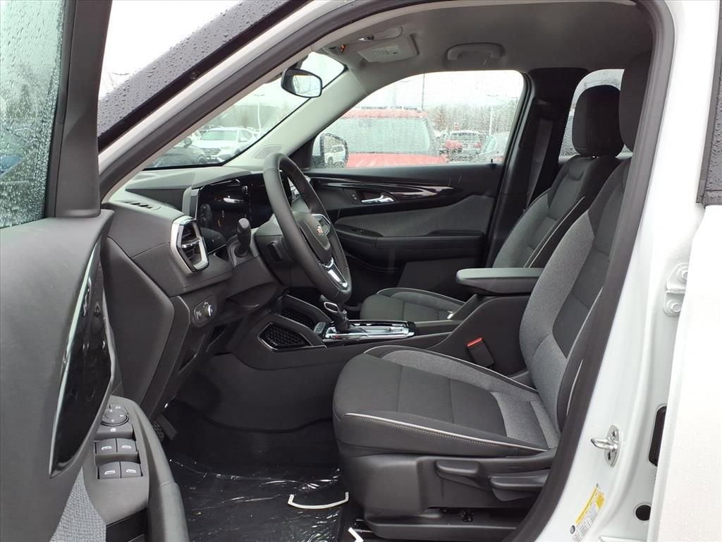 Thumbnail: 2026 Chevrolet TrailBlazer - 16