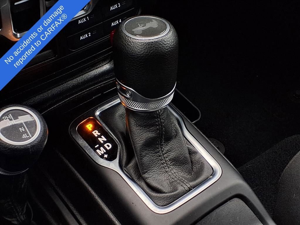 Thumbnail: 2022 Jeep Wrangler - 24