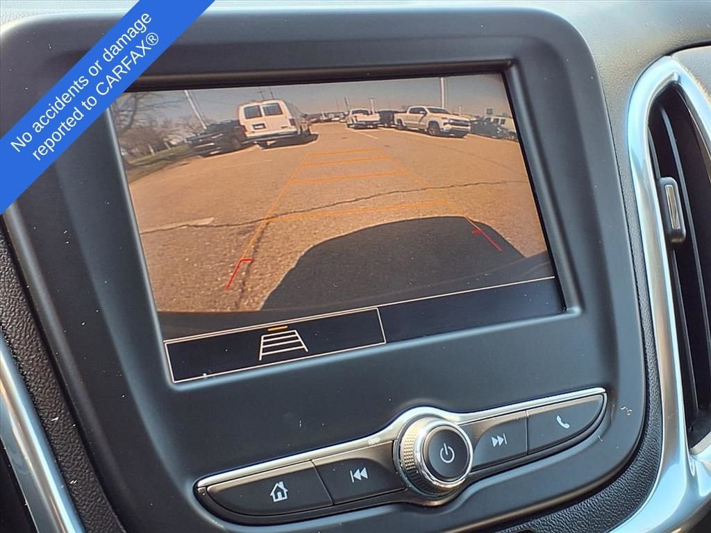 Thumbnail: 2022 Chevrolet Equinox - 24