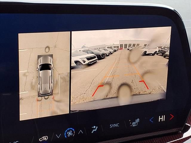 Thumbnail: 2025 Chevrolet Traverse - 20