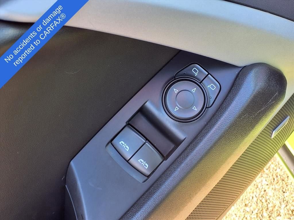 Thumbnail: 2021 Chevrolet Camaro - 12