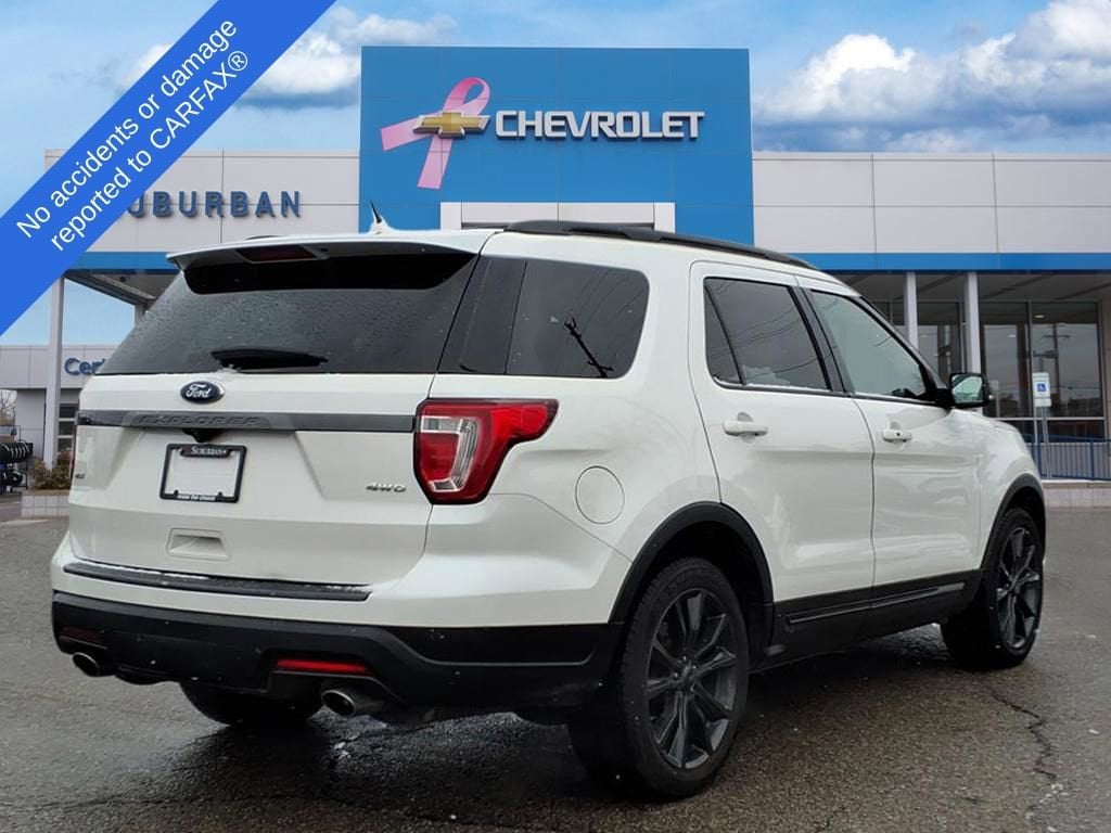 Thumbnail: 2018 Ford Explorer - 5