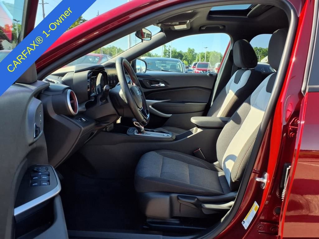 Thumbnail: 2024 Chevrolet Trax - 18