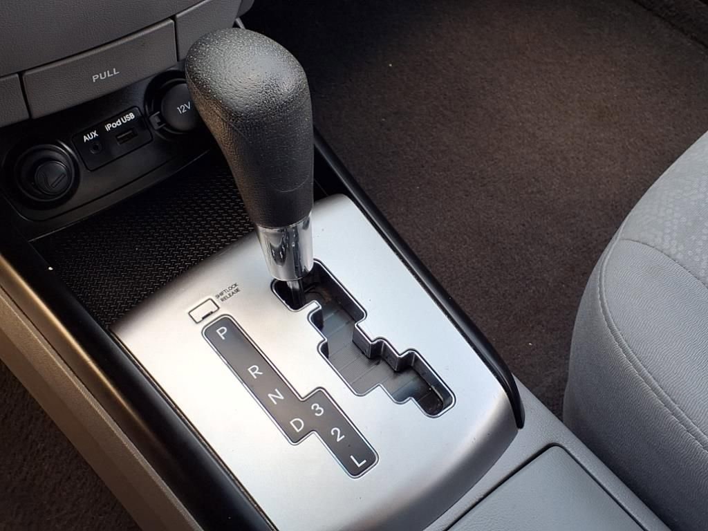Thumbnail: 2010 Hyundai Elantra - 24