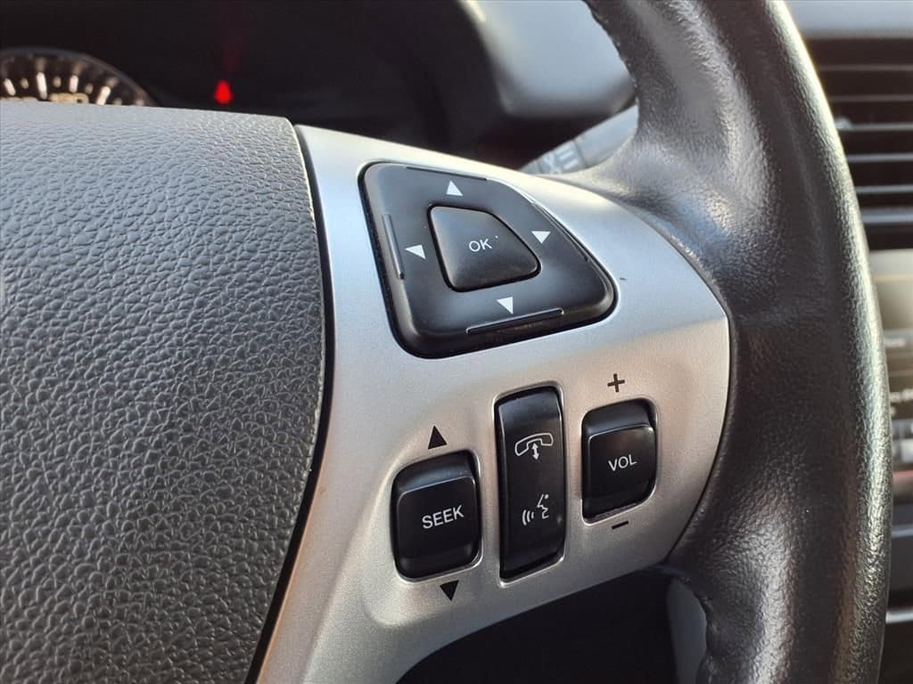 Thumbnail: 2013 Ford Edge - 25