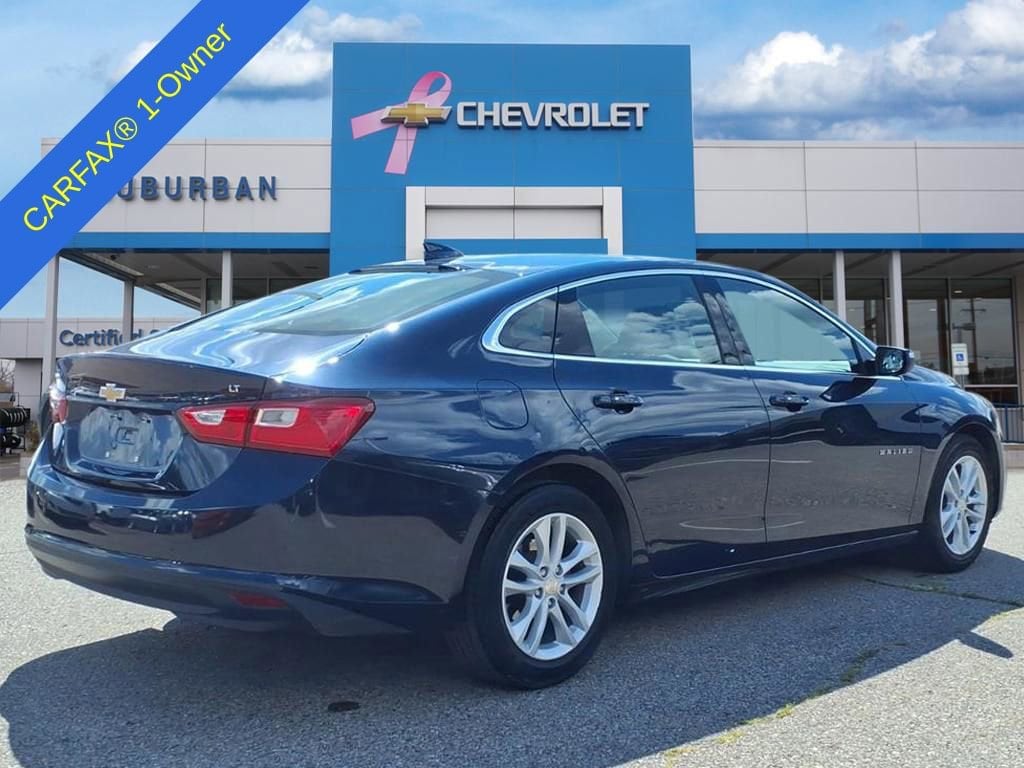 Thumbnail: 2016 Chevrolet Malibu - 5