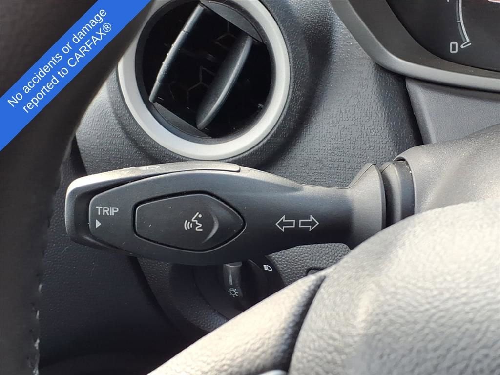 Thumbnail: 2011 Ford Fiesta - 21