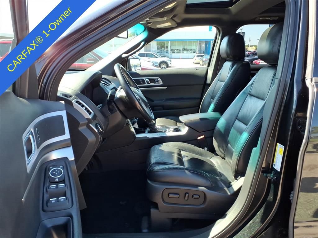 Thumbnail: 2013 Ford Explorer - 17