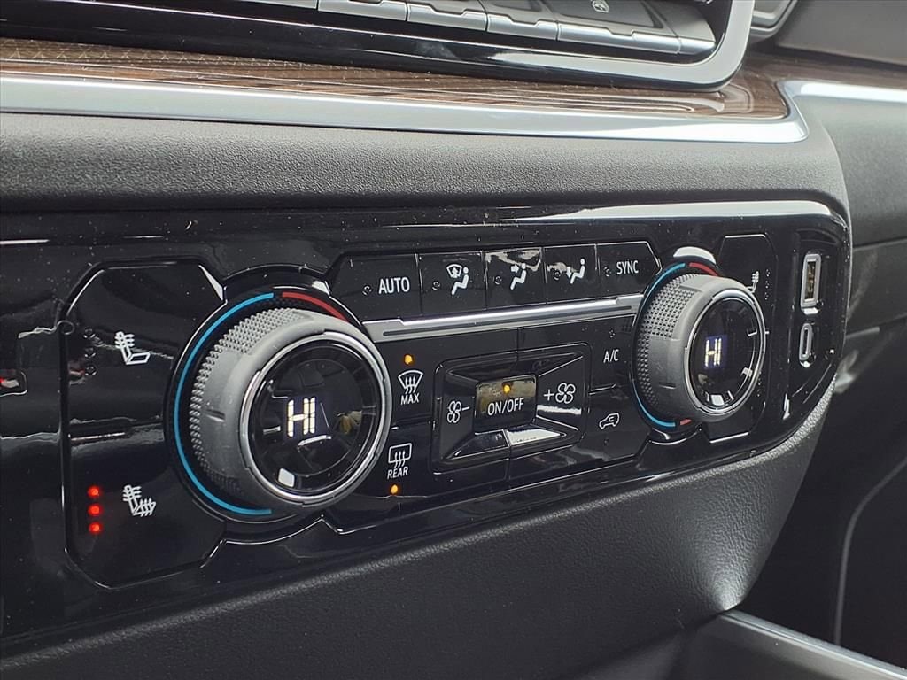 Thumbnail: 2026 Chevrolet Silverado 1500 - 18