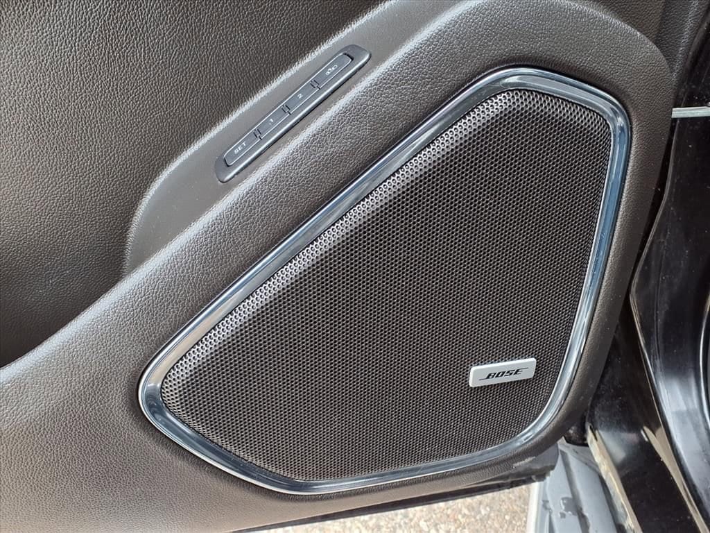 Thumbnail: 2017 Chevrolet Suburban - 17