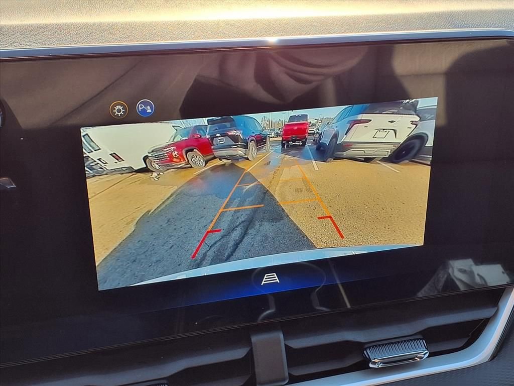 Thumbnail: 2026 Chevrolet Equinox - 18