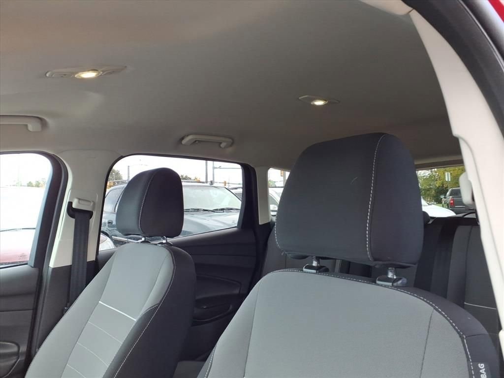 Thumbnail: 2014 Ford Escape - 18