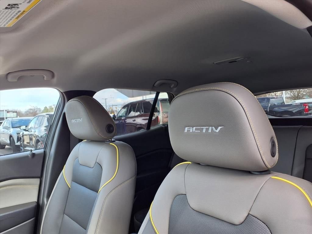 Thumbnail: 2026 Chevrolet Trax - 14