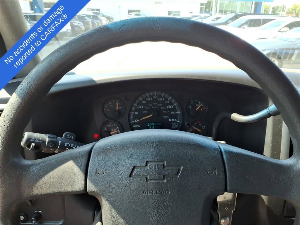 Thumbnail: 2007 Chevrolet Express - 19