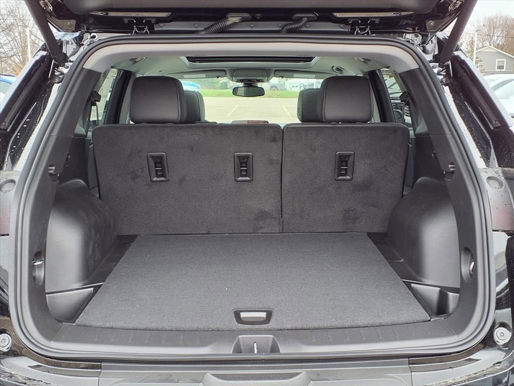 Thumbnail: 2026 Chevrolet Blazer - 8