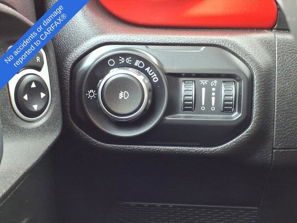 Thumbnail: 2019 Jeep Wrangler - 26