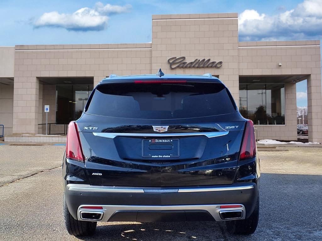 Thumbnail: 2023 Cadillac XT5 - 5