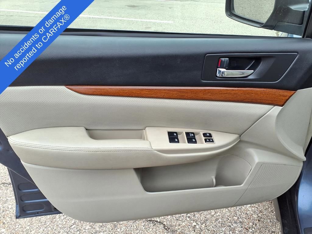 Thumbnail: 2014 Subaru Outback - 16