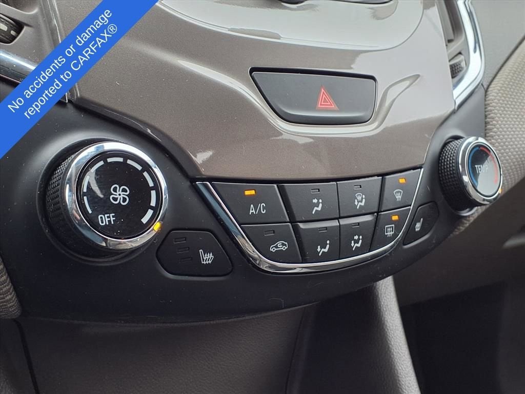 Thumbnail: 2016 Chevrolet Cruze - 25