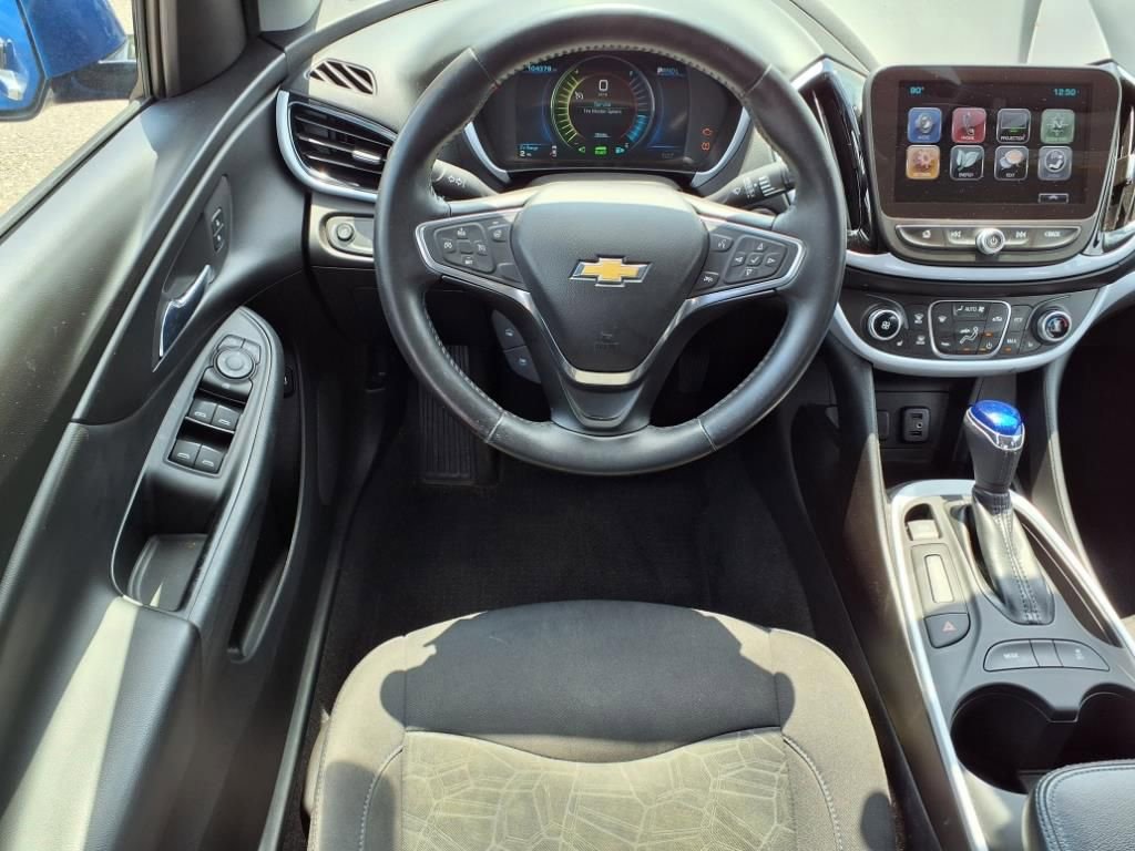 Thumbnail: 2017 Chevrolet Volt - 14