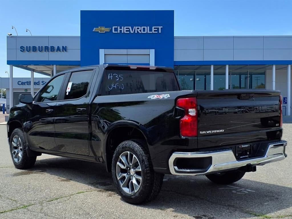 2025 Chevrolet Silverado 1500 LT 6