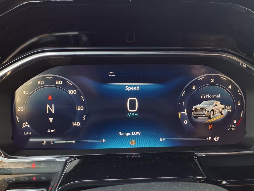 Thumbnail: 2026 Chevrolet Silverado 1500 - 14