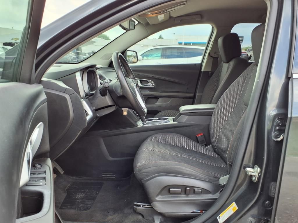 Thumbnail: 2013 Chevrolet Equinox - 17