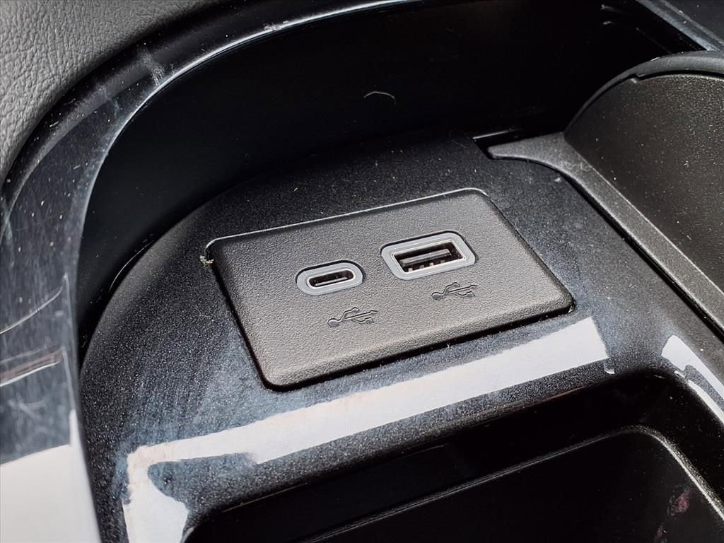 Thumbnail: 2024 Cadillac Escalade - 26