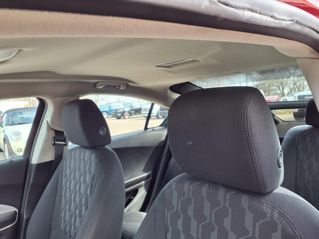 Thumbnail: 2014 Chevrolet Volt - 18
